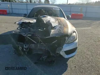 2018 Mercedes-Benz C 43 AMG z VIN 55SWF6EB6JU251015, wystawiony jako Copart lot #49628645 z przebiegiem Nie podano mil oraz Szkoda całkowita • Salvage title. Historia ofert i sprzedaży dostępna na DreamBid. Obrazek 10.