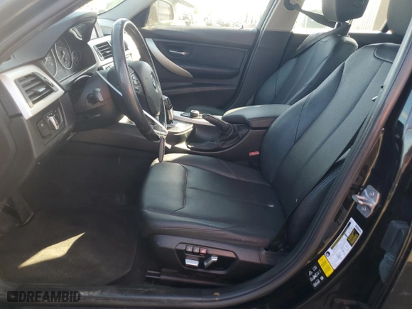 2018 BMW 3 Series 320i xDrive with VIN WBA8A3C53JA494520, listed as a Copart auction lot 44097505 with 122,436 mi miles and Salvage Title. Bid and sale history available at carsss.com. Image 7.