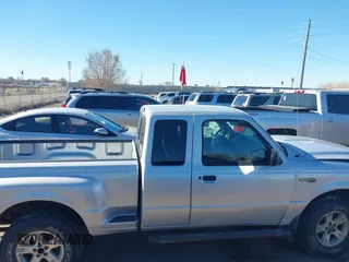 2002 Ford Ranger XL Fleet with VIN 1FTZR45E02PB52573, listed as a IAAI auction lot 41828913 with 221,377 mi miles. Bid and sale history available at carsss.com. Image 13.
