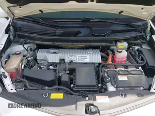 2014 Toyota Prius Two with VIN JTDZN3EU7EJ013979, listed as a IAAI auction lot 42105528 with 203,589 mi miles and . Bid and sale history available at DreamBid. Image 10.