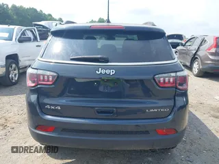 2018 Jeep Compass Limited with VIN 3C4NJDCB4JT365762, listed as a IAAI auction lot 42694434 with 59,685 mi miles and . Bid and sale history available at DreamBid. Image 16.
