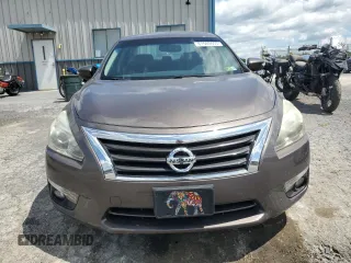 2015 Nissan Altima 2.5 with VIN 1N4AL3AP1FC474805, listed as a Copart auction lot 61560655 with 176,440 mi miles and Salvage title. Bid and sale history available at DreamBid. Image 5.