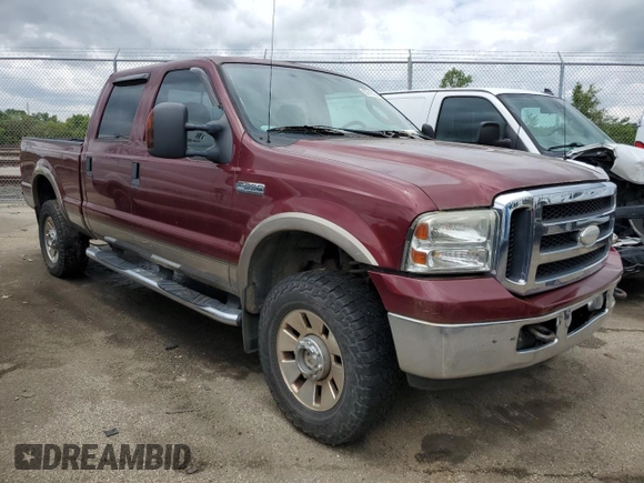 2006 Ford F-350 XL z VIN 1FTWW31516EC07819, wystawiony jako Copart lot #57713195 z przebiegiem 162 717 mil mil oraz Czysty tytuł • Clean title. Historia ofert i sprzedaży dostępna na DreamBid. Obrazek 4.