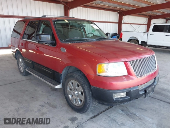 2003 Ford Expedition Special Service z VIN 1FMRU15WX3LC04818, wystawiony jako IAAI lot #42536869 z przebiegiem 142 266 mil mil oraz . Historia ofert i sprzedaży dostępna na DreamBid. Obrazek 1.