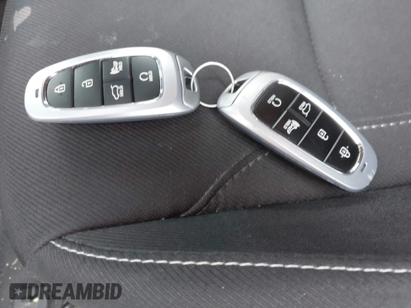 2024 Hyundai Tucson SEL z VIN KM8JBCDE8RU313983, wystawiony jako IAAI lot #41335706 z przebiegiem 14 185 mil mil oraz . Historia ofert i sprzedaży dostępna na DreamBid. Obrazek 11.