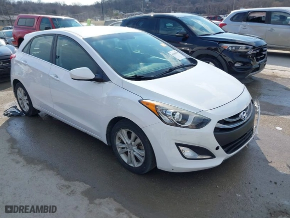 2015 Hyundai Elantra GT with VIN KMHD35LH9FU235890, listed as a IAAI auction lot 41694966 with NaN miles. Bid and sale history available at carsss.com. Image 1.