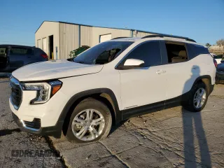 2022 GMC Terrain SLE с VIN 3GKALTEV0NL106903, выставлен на аукционе Copart как лот 82581964 с пробегом Не указан миль и Списание • Salvage title. История ставок и продаж доступна на DreamBid. Изображение 1.