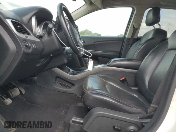 2019 Dodge Journey GT with VIN 3C4PDCEG7KT680687, listed as a Copart auction lot 58853315 with 130,231 mi miles and Salvage title. Bid and sale history available at DreamBid. Image 7.