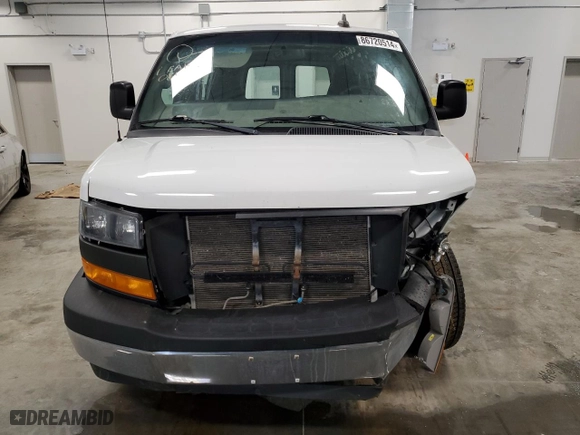 2019 GMC Savana Cargo Van with VIN 1GTW7AFGXK1363256, listed as a Copart auction lot 86720514 with 128,927 mi miles and Salvage Title. Bid and sale history available at carsss.com. Image 5.