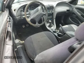 2001 Ford Mustang Standard with VIN 1FAFP40491F135093, listed as a Copart auction lot 59733575 with Not provided miles and Salvage title. Bid and sale history available at DreamBid. Image 8.