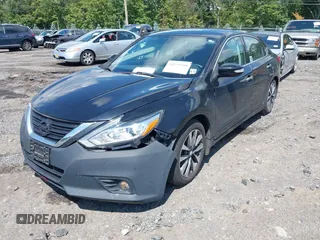 2017 Nissan Altima SV with VIN 1N4AL3AP0HC144575, listed as a IAAI auction lot 40129580 with 184,765 mi miles and . Bid and sale history available at DreamBid. Image 6.