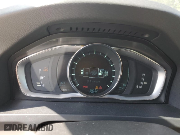 2014 Volvo S60 T5 z VIN YV1612FS3E2295726, wystawiony jako Copart lot #57293655 z przebiegiem 100 670 mil mil oraz Czysty tytuł • Clean title. Historia ofert i sprzedaży dostępna na DreamBid. Obrazek 9.