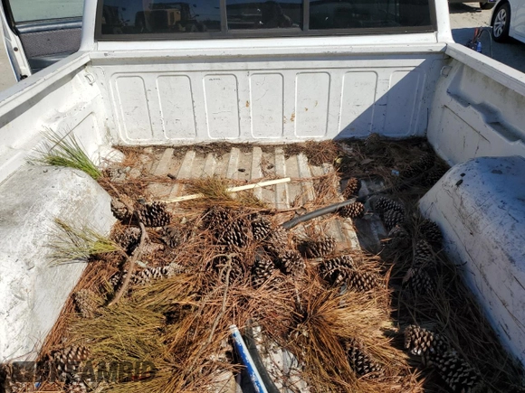 1997 Chevrolet S-10 LS with VIN 1GCCS19W7VK121494, listed as a Copart auction lot 75327694 with 292,652 mi miles and Salvage Title. Bid and sale history available at DreamBid. Image 10.