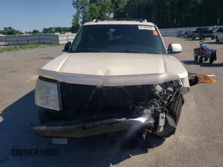 2005 Cadillac Escalade with VIN 1GYEK63N25R163062, listed as a Copart auction lot 61585005 with Not provided miles and Salvage title. Bid and sale history available at DreamBid. Image 5.