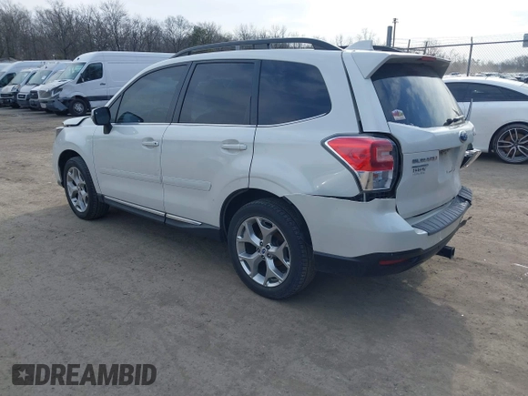 2018 Subaru Forester Touring z VIN JF2SJAWC0JH435392, wystawiony jako IAAI lot #41584762 z przebiegiem 92 151 mil mil oraz . Historia ofert i sprzedaży dostępna na DreamBid. Obrazek 3.