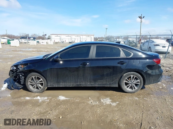 2022 Kia Forte LXS with VIN 3KPF24AD6NE424973, listed as a IAAI auction lot 41845140 with 49,917 mi miles and . Bid and sale history available at DreamBid. Image 14.