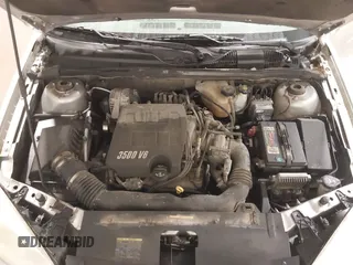 2006 Chevrolet Malibu Maxx LT with VIN 1G1ZT61866F294685, listed as a IAAI auction lot 42068592 with 110,201 mi miles. Bid and sale history available at carsss.com. Image 10.