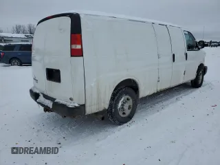 2012 Chevrolet Express Cargo Van with VIN 1GCWGGCA4C1200719, listed as a Copart auction lot 45421725 with 188,291 mi miles and Clean Title. Bid and sale history available at carsss.com. Image 3.