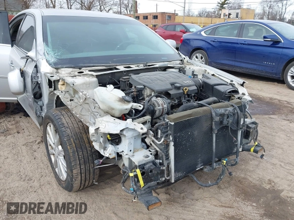 2010 Buick Lucerne CXL with VIN 1G4HC5EM8AU111422, listed as a IAAI auction lot 41485341 with 57,334 mi miles and . Bid and sale history available at DreamBid. Image 6.