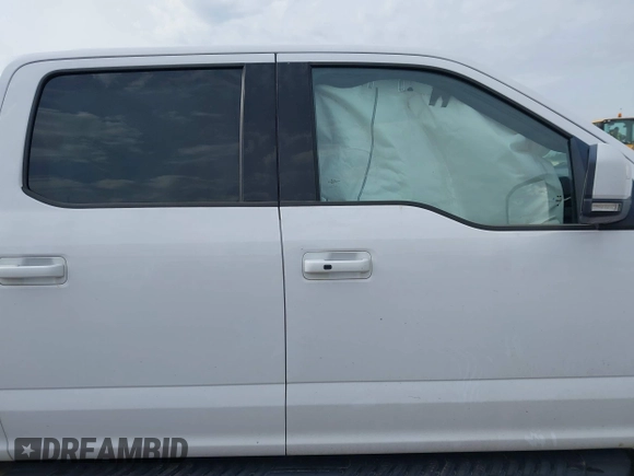 2016 Ford F-150 XLT with VIN 1FTEW1EF6GKE51018, listed as a IAAI auction lot 41856445 with 133,652 mi miles and . Bid and sale history available at DreamBid. Image 13.