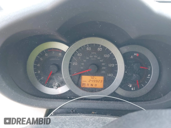 2009 Toyota RAV4 with VIN 2T3ZF33V69W003413, listed as a IAAI auction lot 41995081 with 249,923 mi miles. Bid and sale history available at carsss.com. Image 7.