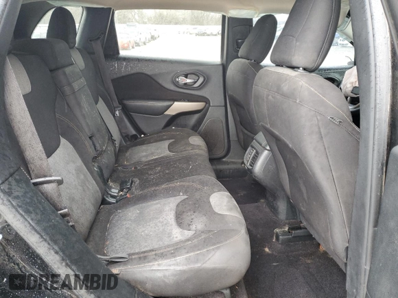 2018 Jeep Cherokee Latitude с VIN 1C4PJLCB6JD565079, выставлен на аукционе Copart как лот 88701235 с пробегом Не указан миль и Списание • Salvage title. История ставок и продаж доступна на DreamBid. Изображение 12.