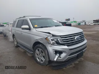 2018 Ford Expedition XLT with VIN 1FMJU1HT5JEA22248, listed as a IAAI auction lot 41253595 with 56,587 mi miles. Bid and sale history available at carsss.com. Image 6.
