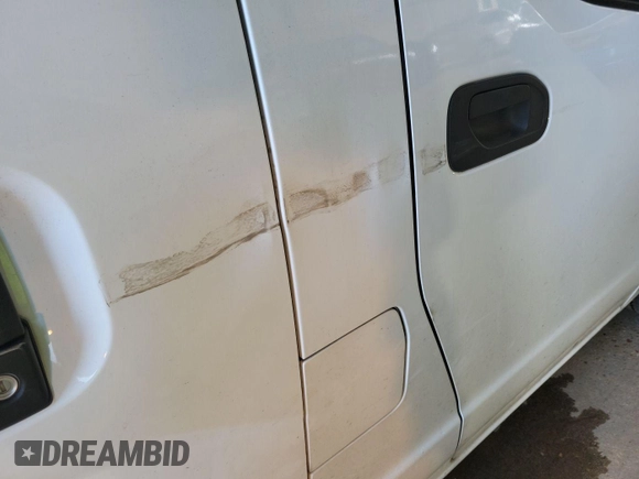 2020 Nissan NV200 SV z VIN 3N6CM0KN4LK705677, wystawiony jako IAAI lot #42521012 z przebiegiem 78 008 mil mil oraz . Historia ofert i sprzedaży dostępna na DreamBid. Obrazek 9.
