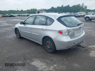 2011 Subaru Impreza Premium z VIN JF1GH6B65BG822188, wystawiony jako IAAI lot #42428746 z przebiegiem 216 195 mil mil oraz . Historia ofert i sprzedaży dostępna na DreamBid. Obrazek 3.