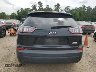 2019 Jeep Cherokee Latitude Plus with VIN 1C4PJLLB4KD344520, listed as a Copart auction lot 54535535 with 121,277 mi miles and Salvage Title. Bid and sale history available at DreamBid. Image 6.