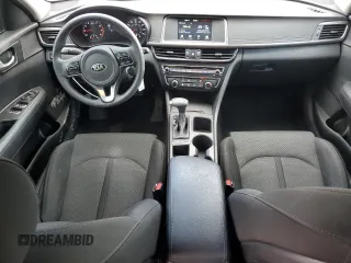 2018 Kia Optima LX z VIN 5XXGT4L36JG263158, wystawiony jako Copart lot #57028335 z przebiegiem 43 050 mil mil oraz Szkoda całkowita • Salvage title. Historia ofert i sprzedaży dostępna na DreamBid. Obrazek 8.