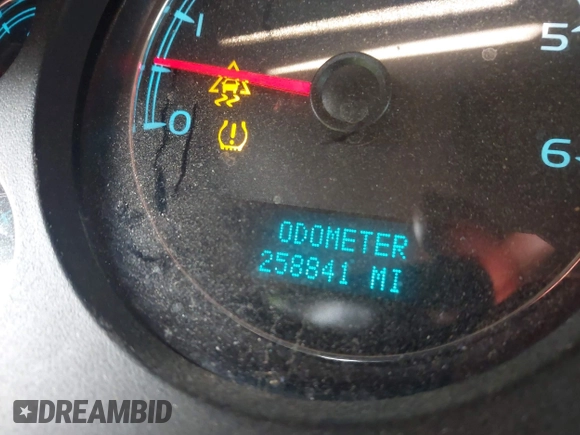 2008 GMC Yukon Denali с VIN 1GKFK63878J102480, выставлен на аукционе IAAI как лот 42410257 с пробегом 258 841 миль миль и . История ставок и продаж доступна на DreamBid. Изображение 15.