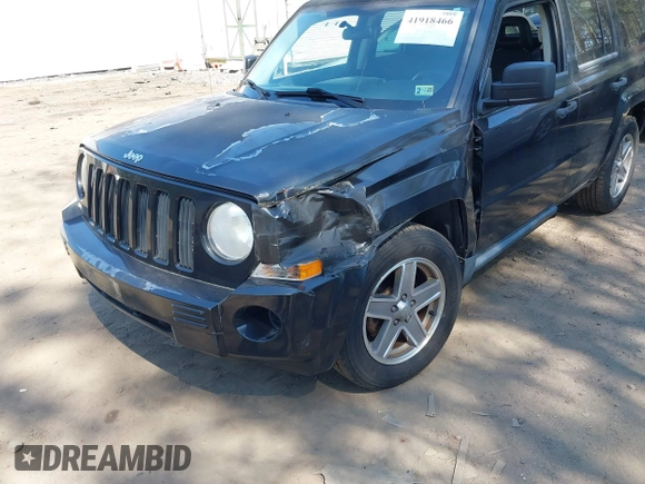 2008 Jeep Patriot Sport with VIN 1J8FT28W68D689674, listed as a IAAI auction lot 41918466 with 123,546 mi miles. Bid and sale history available at carsss.com. Image 6.