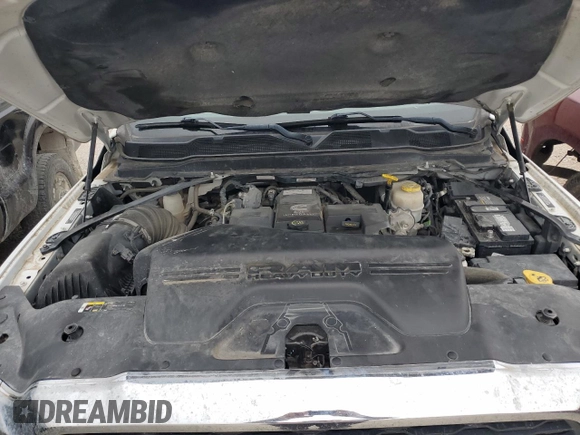 2021 Ram 3500 Tradesman with VIN 3C63RRGL7MG588964, listed as a Copart auction lot 69483974 with 139,707 mi miles and Salvage Title. Bid and sale history available at carsss.com. Image 12.