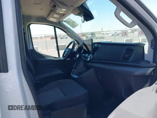 2023 Ford Transit Passenger XL with VIN 1FBAX2Y89PKA45043, listed as a IAAI auction lot 39253709 with 54,625 mi miles and . Bid and sale history available at DreamBid. Image 5.