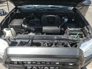 2018 Toyota Tacoma SR with VIN 3TMCZ5AN6JM144189, listed as a Copart auction lot 83992265 with 108,821 mi miles and Clean title. Bid and sale history available at DreamBid. Image 13.