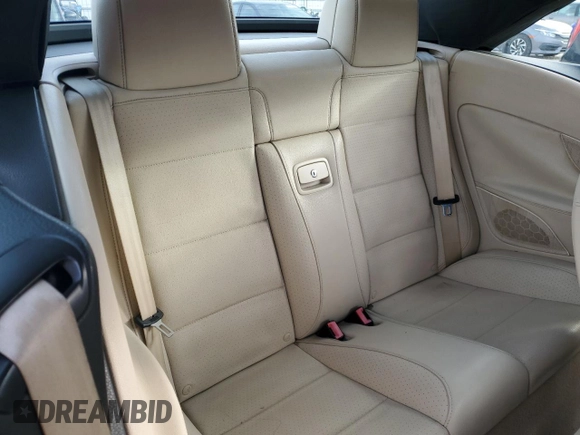 2010 Volkswagen Eos Komfort с VIN WVWBA7AH9AV017290, выставлен на аукционе Copart как лот 88997595 с пробегом 137 894 миль миль и Списание • Salvage title. История ставок и продаж доступна на DreamBid. Изображение 10.