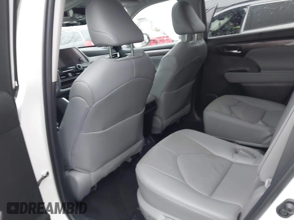 2023 Toyota Highlander L with VIN 5TDKDRBH3PS007987, listed as a IAAI auction lot 41465939 with 17,011 mi miles and . Bid and sale history available at DreamBid. Image 8.