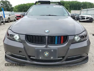 2008 BMW 3 Series 328i with VIN WBAVA33538K054935, listed as a Copart auction lot 60644785 with 308,200 mi miles and Salvage title. Bid and sale history available at DreamBid. Image 5.