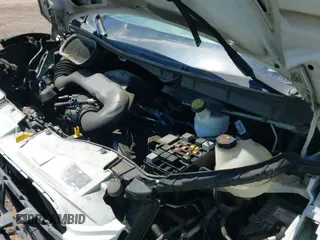 2018 Ford Transit z VIN 1FTYR1ZM2JKA64616, wystawiony jako IAAI lot #42416596 z przebiegiem Nie podano mil oraz . Historia ofert i sprzedaży dostępna na DreamBid. Obrazek 22.