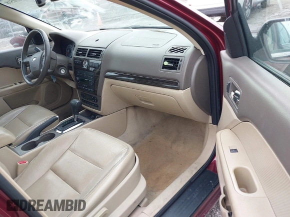 2007 Ford Fusion SEL with VIN 3FAHP08177R221834, listed as a IAAI auction lot 41670518 with 171,408 mi miles. Bid and sale history available at carsss.com. Image 5.