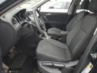 2019 Volkswagen Tiguan S with VIN 3VV0B7AX5KM162349, listed as a Copart auction lot 49258335 with 87,347 mi miles and Salvage Title. Bid and sale history available at carsss.com. Image 7.