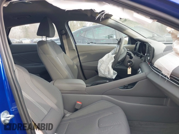 2023 Hyundai Elantra SE with VIN KMHLL4AG2PU632357, listed as a IAAI auction lot 41790015 with 20,669 mi miles and . Bid and sale history available at DreamBid. Image 5.