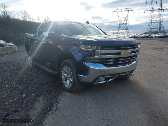 2019 Chevrolet Silverado 1500 LTZ with VIN 3GCUYGED4KG159973, listed as a IAAI auction lot 41210958 with 32,046 mi miles. Bid and sale history available at carsss.com. Image 17.