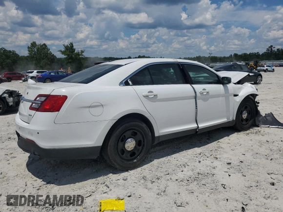2016 Ford Police Interceptor with VIN 1FAHP2MT8GG144840, listed as a Copart auction lot 63694845 with 85,814 mi miles and Clean title. Bid and sale history available at DreamBid. Image 3.