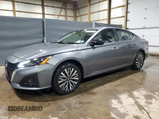 2025 Nissan Altima SV with VIN 1N4BL4DWXSN325210, listed as a Copart auction lot 85750634 with 7,429 mi miles and Clean Title. Bid and sale history available at DreamBid. Image 1.