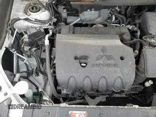 2018 Mitsubishi Outlander ES z VIN JA4AZ2A31JZ012776, wystawiony jako Copart lot #67845405 z przebiegiem 71 770 mil mil oraz Szkoda całkowita • Salvage title. Historia ofert i sprzedaży dostępna na DreamBid. Obrazek 15.