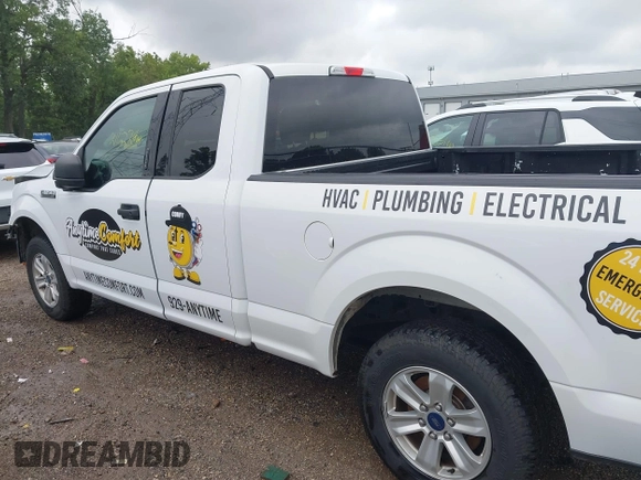 2018 Ford F-150 XL with VIN 1FTEX1CB9JFC81444, listed as a IAAI auction lot 42711062 with 215,224 mi miles and . Bid and sale history available at DreamBid. Image 15.