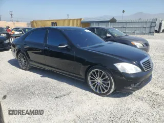 2008 Mercedes-Benz S 550 z VIN WDDNG86X18A191492, wystawiony jako Copart lot #57188805 z przebiegiem 114 781 mil mil oraz Czysty tytuł • Clean title. Historia ofert i sprzedaży dostępna na DreamBid. Obrazek 4.