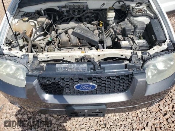 2005 Ford Escape XLT with VIN 1FMYU93145KA28777, listed as a Copart auction lot 58013995 with 94,308 mi miles and Clean title. Bid and sale history available at DreamBid. Image 12.